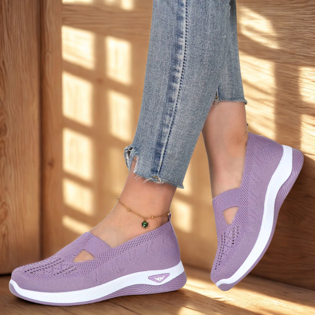 Women’s Breathable Mesh Walking Shoes Lightweight Slip On Sneakers